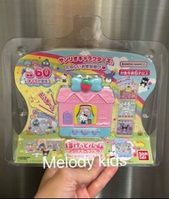 現貨-Bandai Sanrio tamagotchi 電子寵物遊戲機（hello kitty