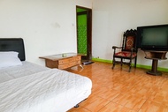 Villa Kampus Near Taman Safari Cisarua Puncak RedPartner