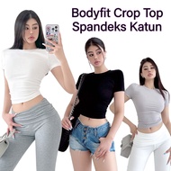 CROP TOP T-SHIRT / CROP TOP / T-SHIRT CROP TOP / CROP TOP / CROP CLOTHES / KOREAN CROP TOP