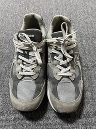New Balance M992GR 灰