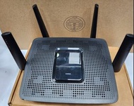 Linksys EA8300 Max-Stream AC2200 Tri-Band Wi-Fi Router.