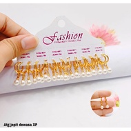 Women's FASHION PEARL CLIP EARRINGS AA73