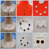 Clover Necklace/ viral titanium Necklace/ clover Bracelet