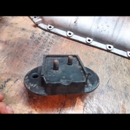 Mounting pad VW combi brasil on VW spare parts quality VW spare parts