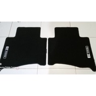 baris ke 2 karpet mobil toyota innova reborn/fortuner original bekas