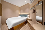 Pebble Motel (Shanghai Fuxing Middle Road)