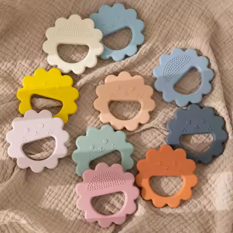 New Baby Teethers Rodent Teething Ring Molar Stick Cartoon Cute Flower Shaped Teeth Chewing Baby Hea