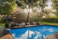 We Home Pool Villa