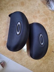 Oakley 太陽眼鏡盒