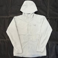 Arcteryx始祖鳥純色保暖軟殼外套