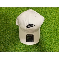 < Taiwan Fresh Meat > NIKE HERITAGE 86 CAP Old Hat Hat Sports Hat White Black Embroidery 913011-100