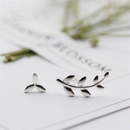 New Style 925 Sterling Silver Earrings Fashion Simple Asymmetrical Leaves Leaves Unique Earrings Fem