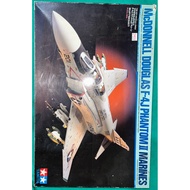 Collector Set Miniature US McDonnell Doughlas F-4J Phantom II Marines 1/32 #60308*11000