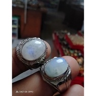 Biduri moon ring stone
