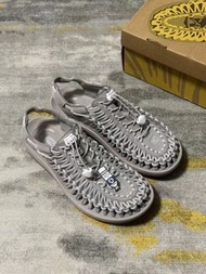 全新 Keen Uneek 戶外涼鞋溯溪鞋 沙灘編織線 銀灰色 男女同款【Outlet原廠/免運費/預購7個工作日發貨】