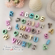 Luxury UV Metallic Letter Beads UV Alphabet Beads (Large Hole Letter Beads)