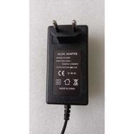 AC/DC ADAPTER 14V 3.5A model: YLL50W