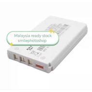 Compatible with Nokia BLB-2 batteries for models 8250, 8210, 8850, 8910, 8310, 3610, and 8200.