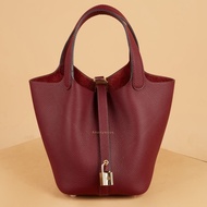 Anonymous Poppy Bag 22 Togo Leather (No Brand)