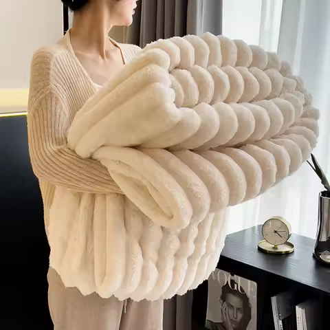 Ultra Soft Faux Rabbit Fur Throw Blanket Warm Plush Striped Blankets Conditioning Quilt Fluffy Throw