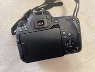 Canon 77d（18-135mm鏡頭）
