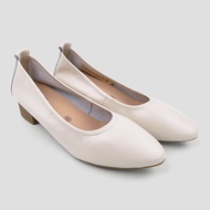 ST.JAMES รองเท้าหนังแท้/รองเท้าคัทชู หัวแหลม ส้น 3.5 CM. รุ่น TIANA สี WHITE l รองเท้าคัทชูผู้หญิง