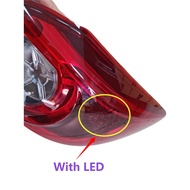 FOR Mazda 3 mazda3 14-19 hatchback TAILLIGHT TAIL LIGHT TAIL LAMP BRAKE LIGHT BACK LIGHT/ไฟหน้า​ /เล