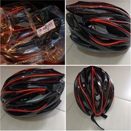 Adult bicycle helmet