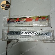 ORIGINAL ISUZU DMAX 2.5 TD INTERCOOLER LUGGAGE DECAL EMBLEM