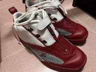 Reebok Answer IV 紅色運動鞋 (US8.5)