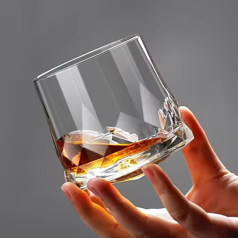 Novel Creative Thick Crystal Whiskey Tumbler Glass Spinning Tops Design Hammer Glasses Of Wine Brand