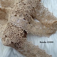 Giper/Medium Floral Embroidered Lace Fabric CR1-15399 (L: -/+ 5 cm) Min 15 Yards