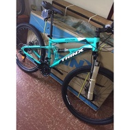 Trinx mountain bike full suspension