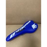 [Bb Iron Horse] OYAMA Seat Cushion Bicycle High Gauge (Blue)