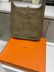 Hermes Evelyne 29
