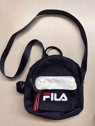 FILA 迷你斜背袋
