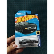 Hot Wheels Nissan Skyline R32