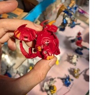MERAH Bakugan Battle Brawlers Dragonoid Red