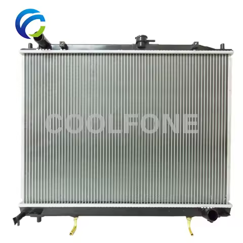 Engine Cooling Radiator for MITSUBISHI PAJERO III IV MONTERO 3.5L MN135949 MR404864 MR968056 MR96813