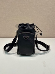 全新✅帶盒hkluxehk 🎁 Prada 手機袋 Phone bag Phone Pouch