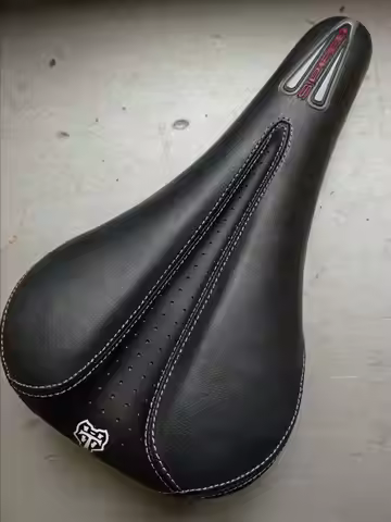 NEW OLD STOCK VINTAGE WTB SPEED V COMP SADDLE SEAT BLACK MTB TOURING BIKE 265X145MM