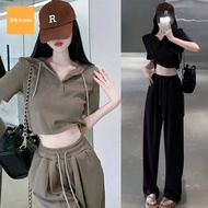 2-Piece Set Women's 2-Piece Fashion There Is A Destination. Korean Style Of Clothes