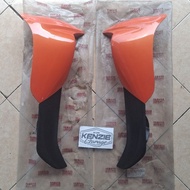 Legshield Outer Wing Jupiter Lama 105 cc ORANGE Original YGP 5LL-F8311-00-P0 5LL-F8312-00-P0