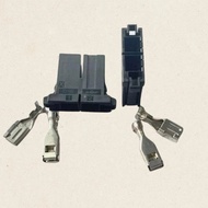 AMP D-5 1 Connector Set-179958-2 types of 2 legs