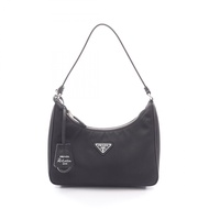 [มือสอง] กระเป๋าถือ Prada PRADA รุ่น Re-Edition 2005 Re-Nylon Mini Bag 1N204M หนัง Saffiano สีดำ ทำจ