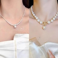 Exaggerated Necklace Large Pearl Letter D Necklace Female Clavicle Chain Bridal Necklace Pendant