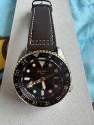 （父親節精選）包順豐-SEIKO 5 GMT 自動機械錶