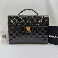 CHANEL Vintage菱格紋漆皮公事包