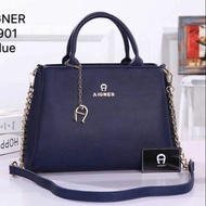 Aigner  Fashioned Handbag