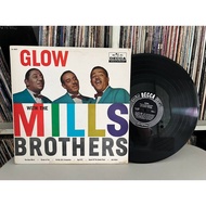 The Mills Brothers – Glow With The Mills Brothers Vintage PLAKA VG+ A3